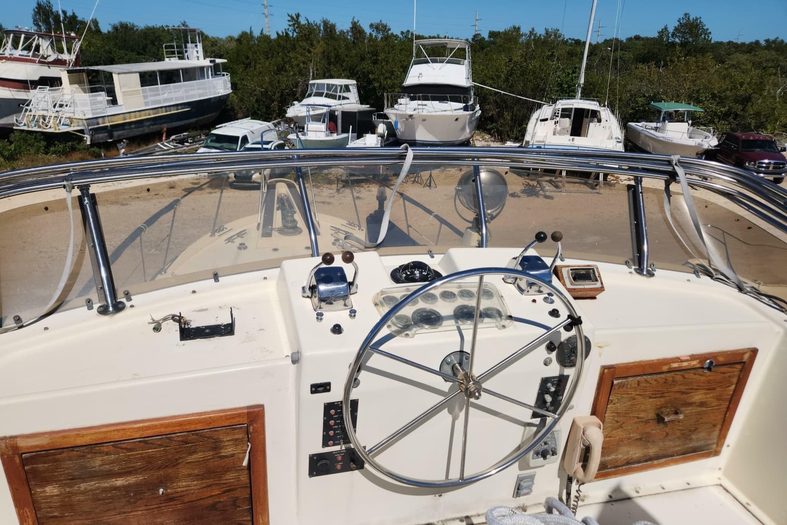 1976 Hatteras 42 Long Range Cruiser - Photo 20