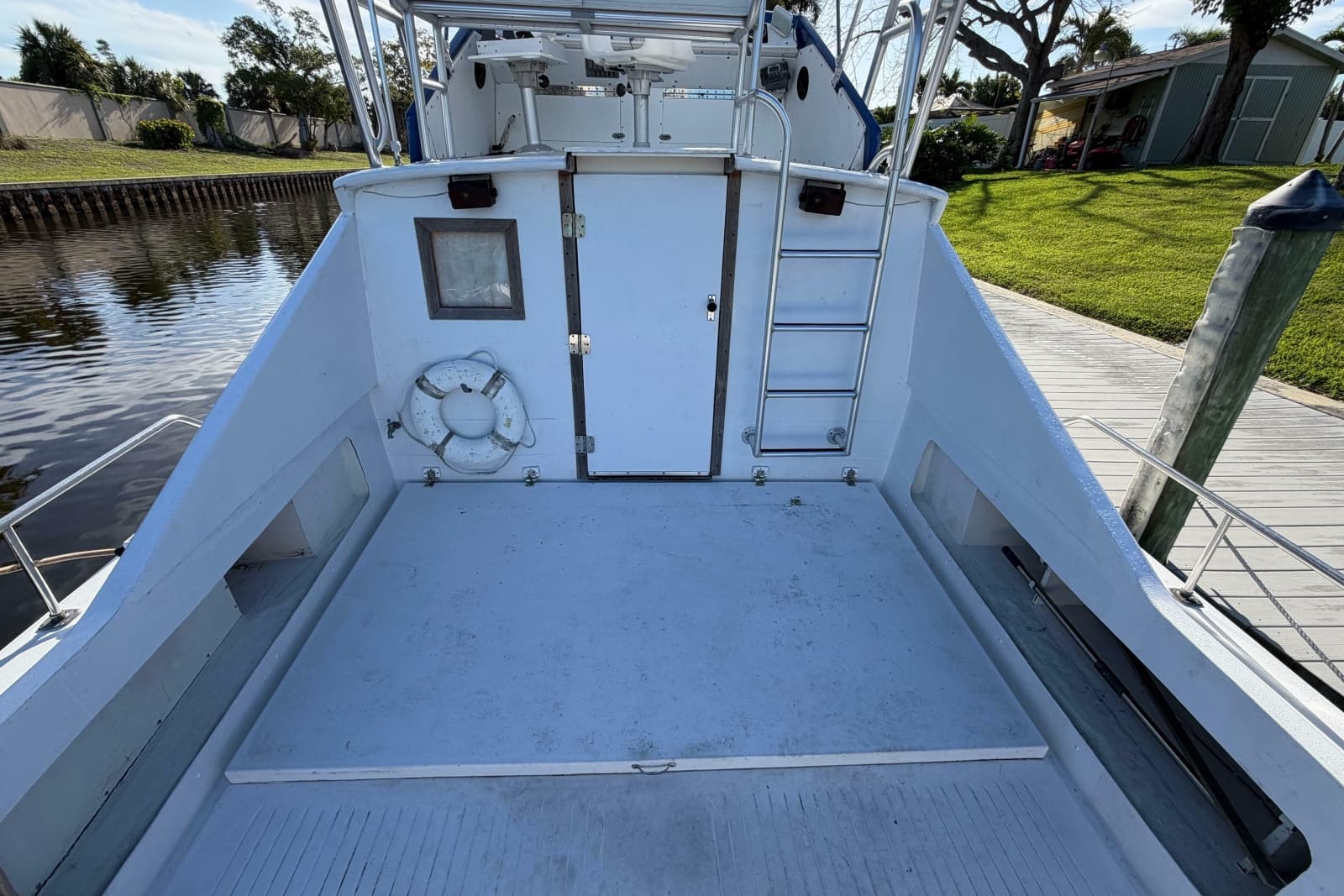 1973 Chris-Craft 31 Commander - Photo 6