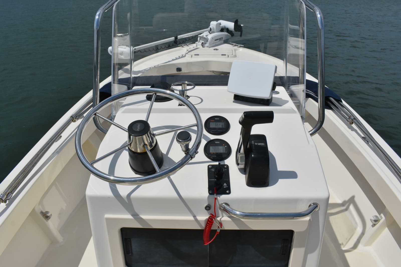 2005 Parker 1801 Center Console - Photo 12