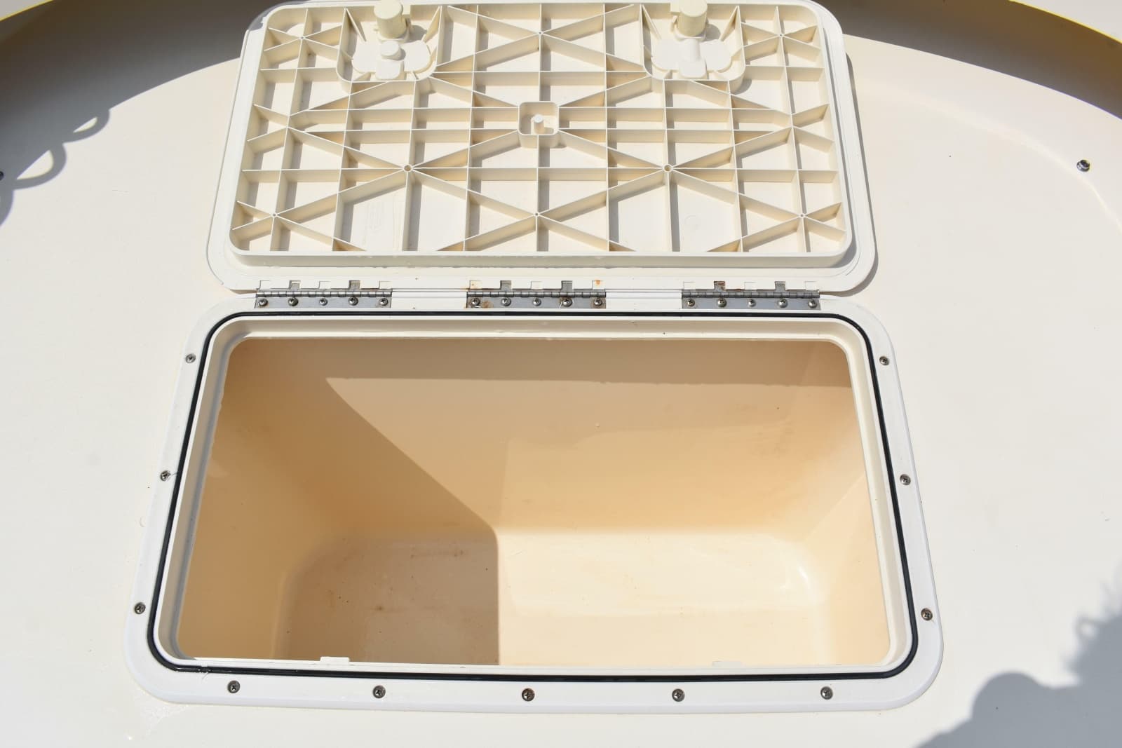 2005 Parker 1801 Center Console - Photo 9