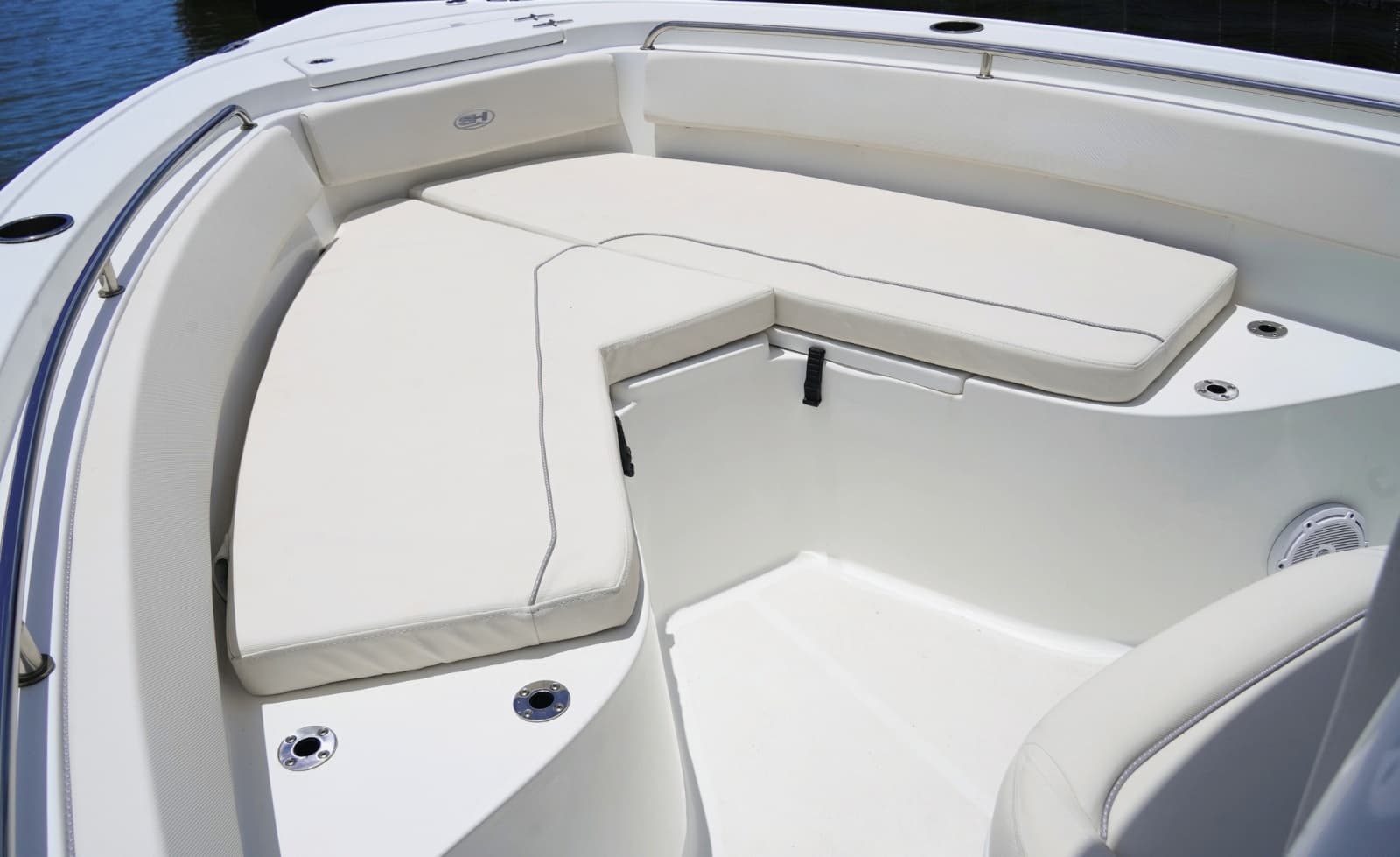 2024 Sea Hunt Ultra 239SE - Photo 22