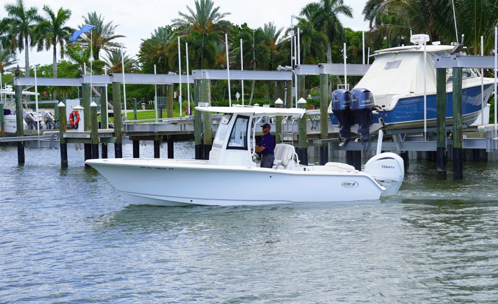 2024 Sea Hunt Ultra 239SE - Photo 6