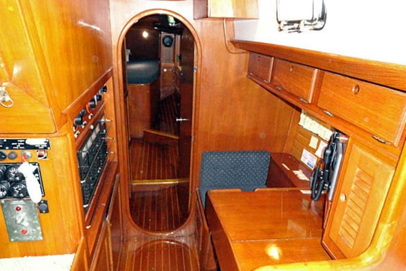 1987 Bristol 47.7 - Photo 13