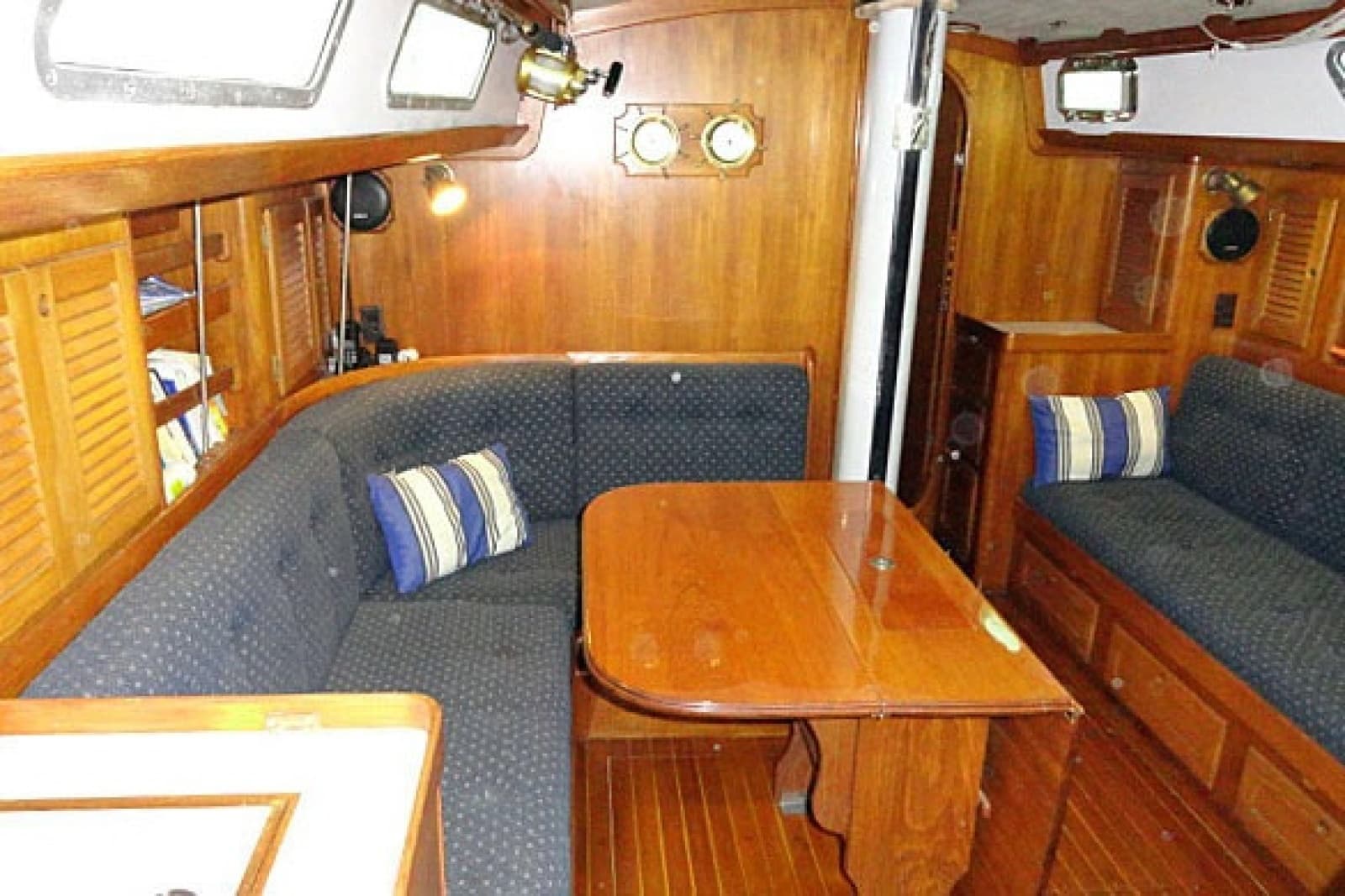 1987 Bristol 47.7 - Photo 8