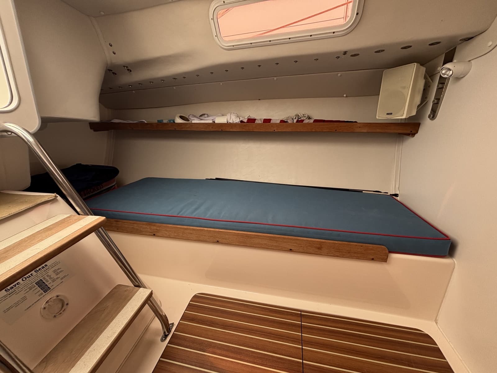 2006 J Boats J/100 - Photo 23
