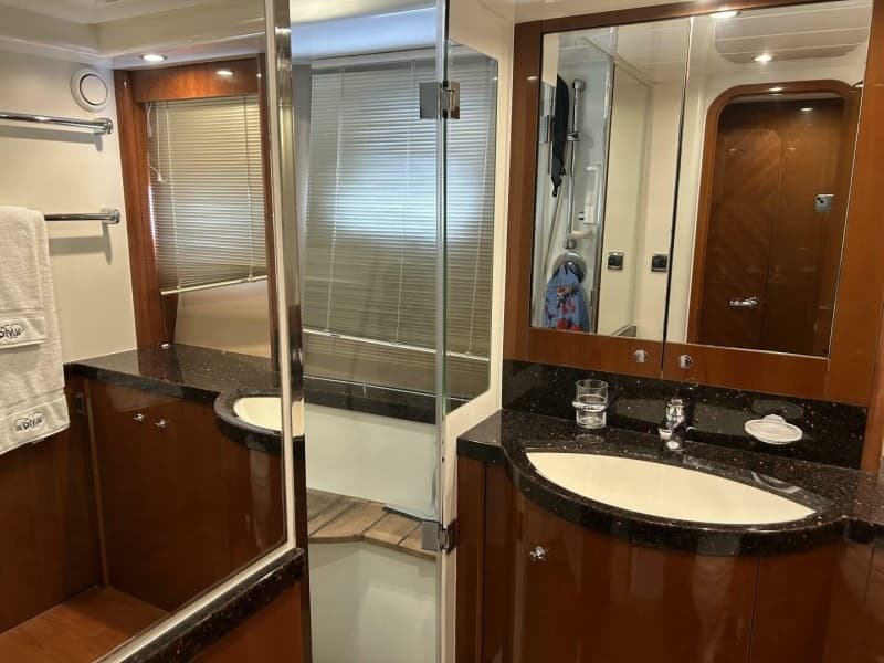2008 Princess 67 Flybridge - Photo 29