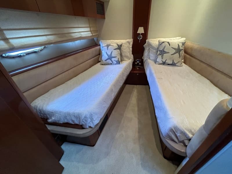 2008 Princess 67 Flybridge - Photo 33