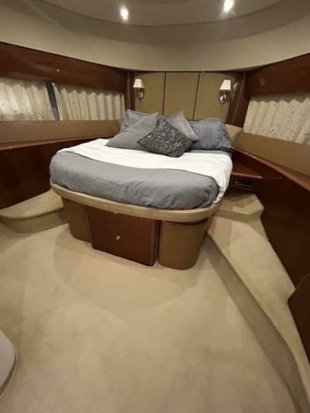 2008 Princess 67 Flybridge - Photo 31