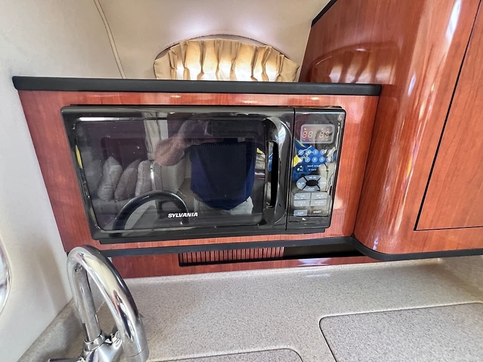 2006 Sea Ray 280 Sundancer - Photo 13