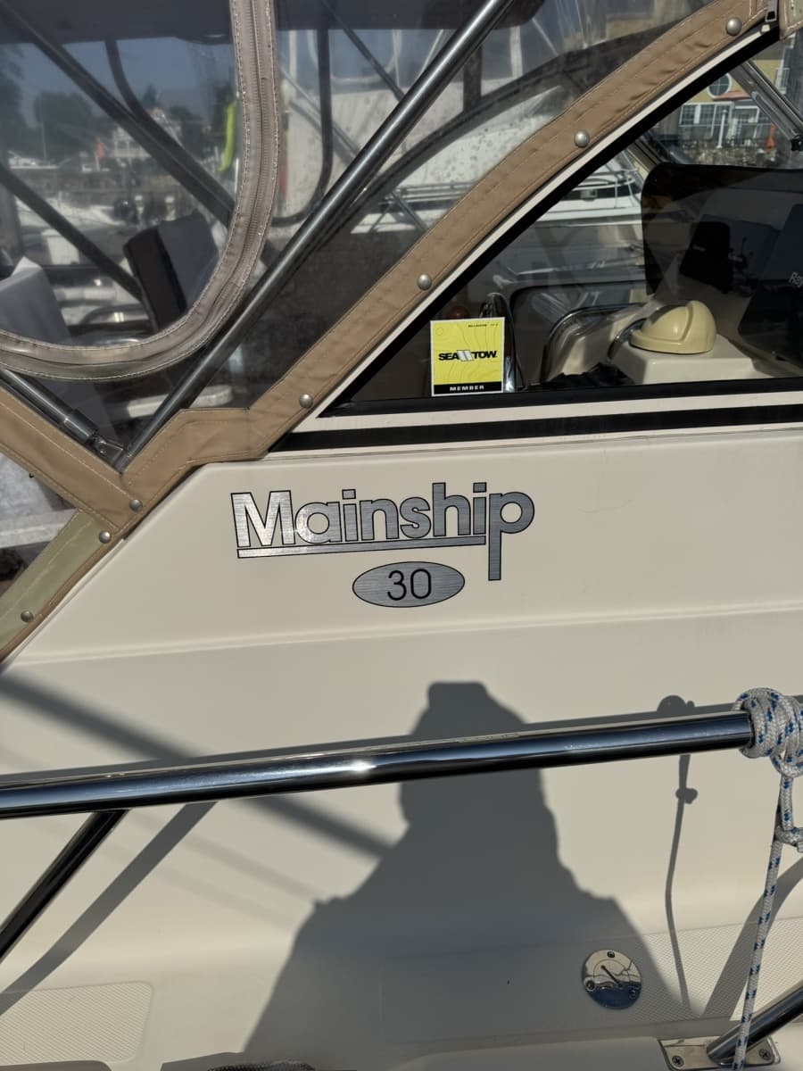 2007 Mainship Pilot 30 - Photo 2
