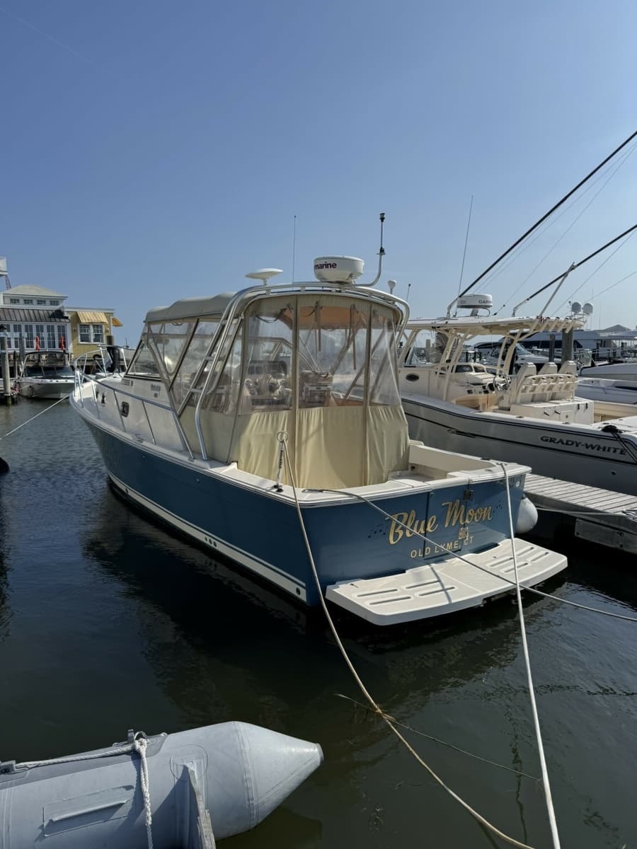 2007 Mainship Pilot 30 - Photo 1