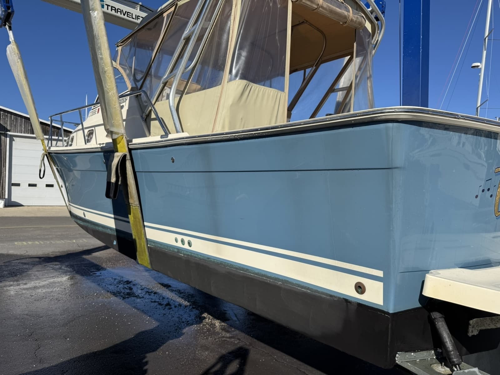 2007 Mainship Pilot 30 - Photo 16
