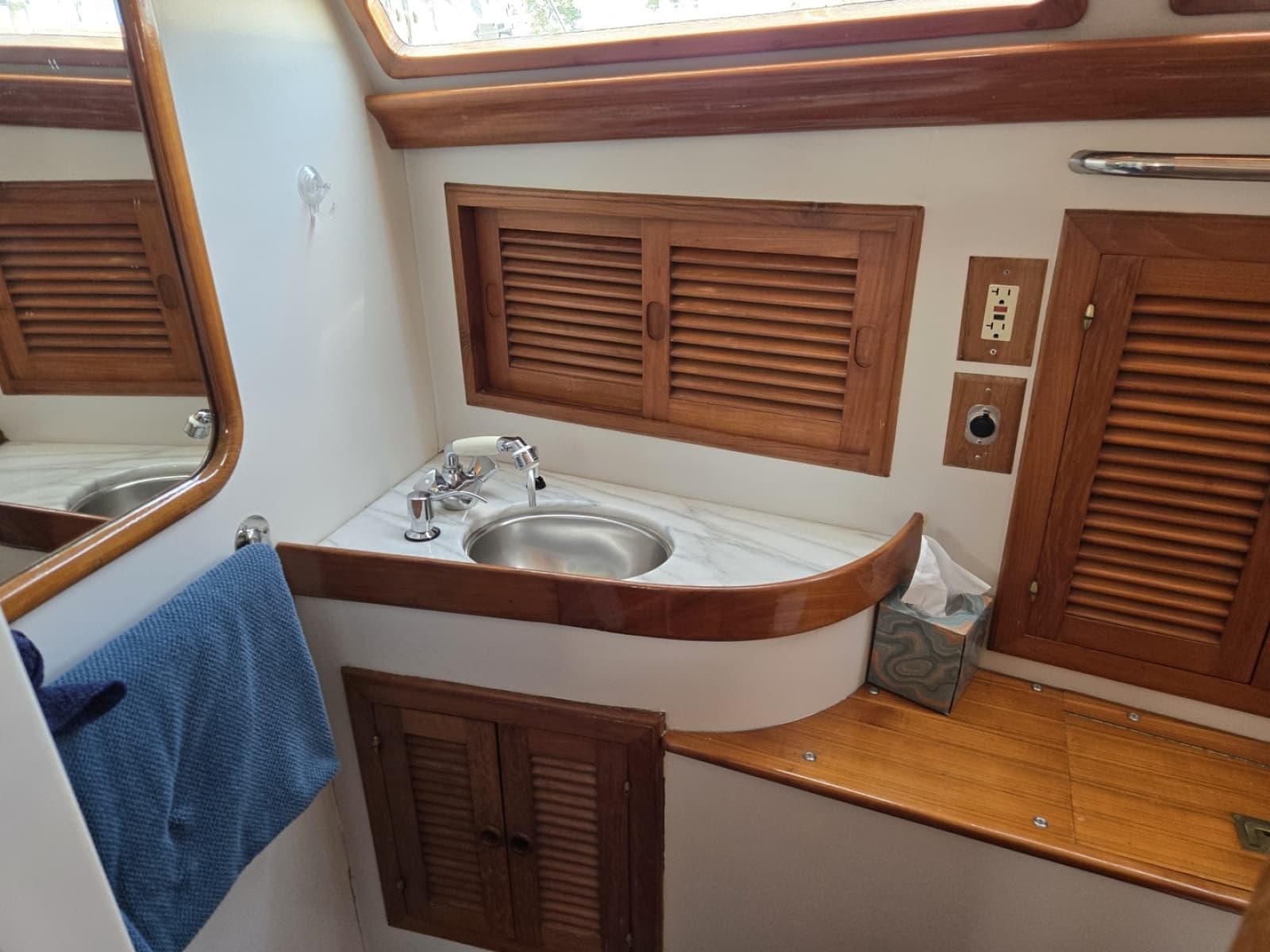 1986 Westsail Fairweather Mariner 39 - Photo 26