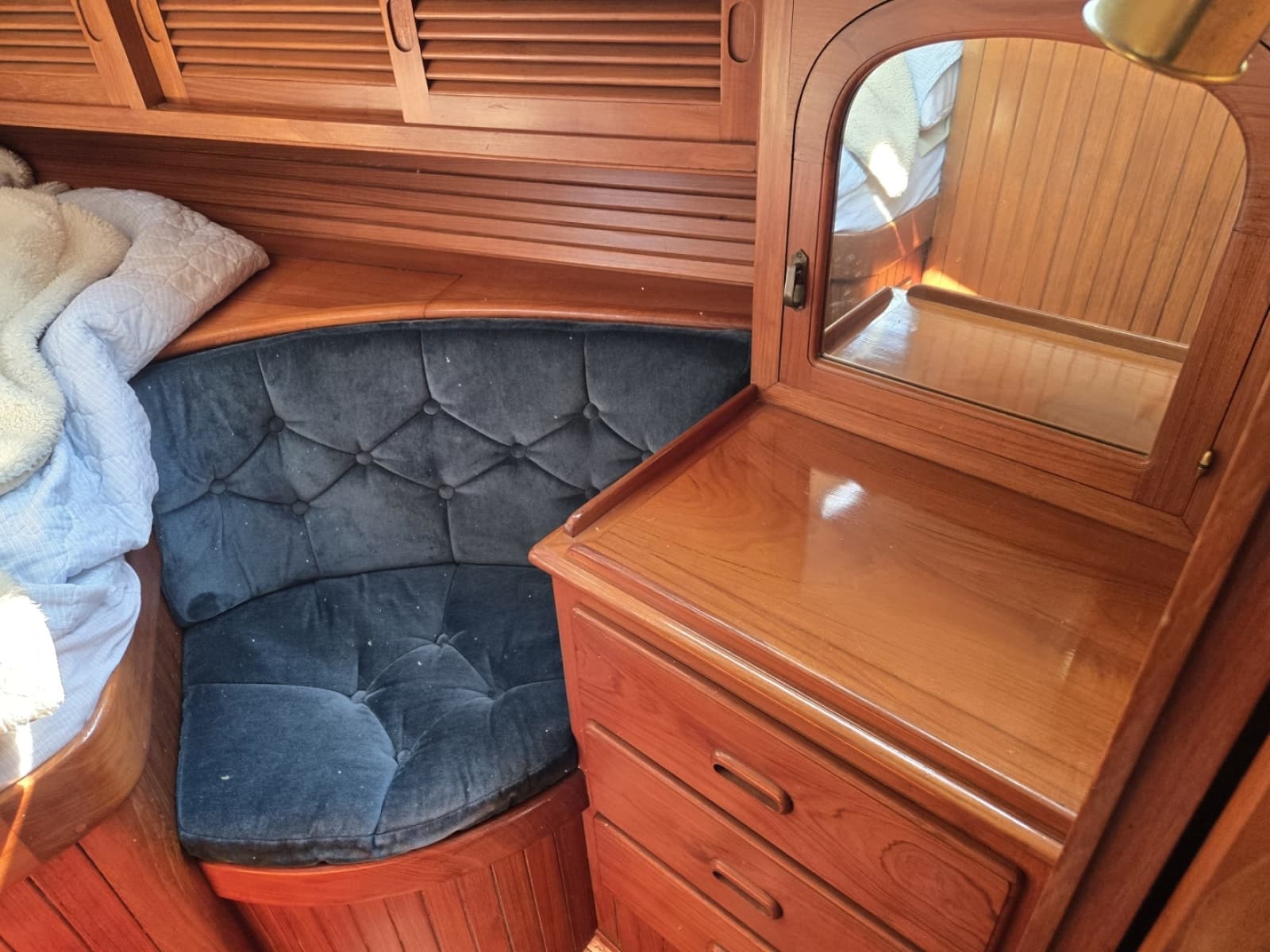 1986 Westsail Fairweather Mariner 39 - Photo 18