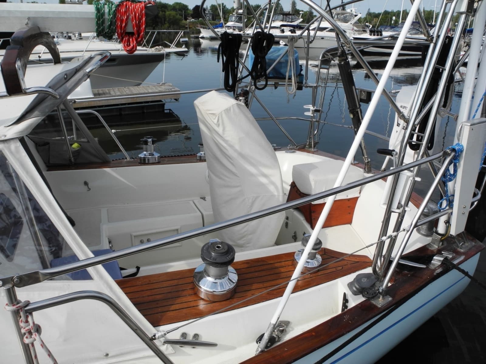 1986 Westsail Fairweather Mariner 39 - Photo 8