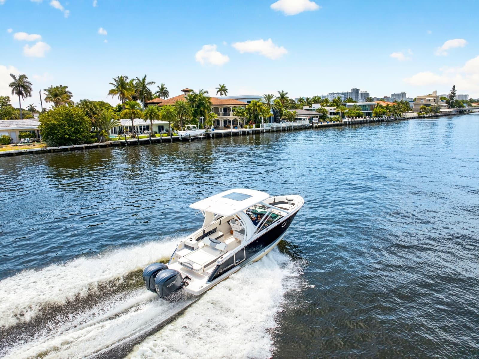 2023 Chaparral 280 OSX - Photo 1