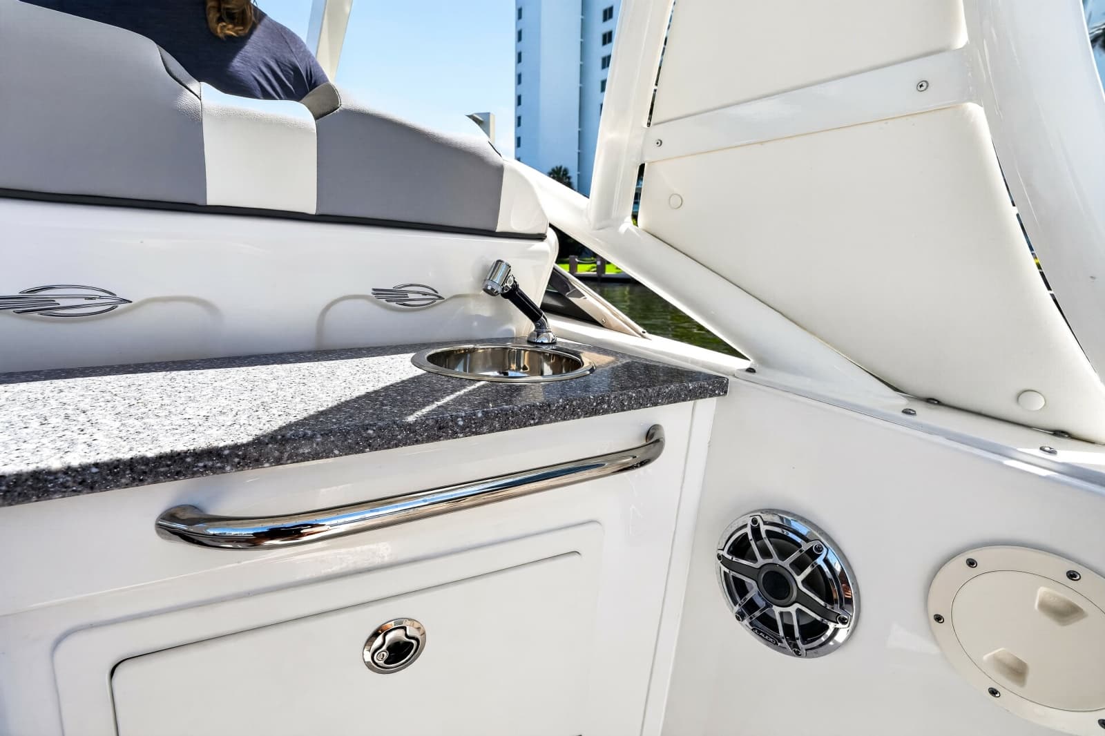 2023 Chaparral 280 OSX - Photo 28