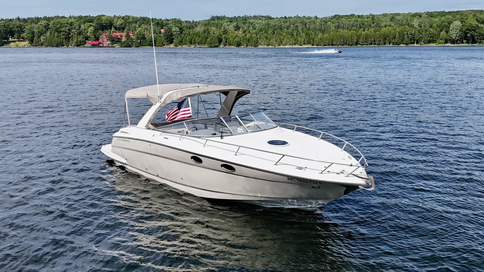 2012 Regal 3550 Cuddy - Photo 15