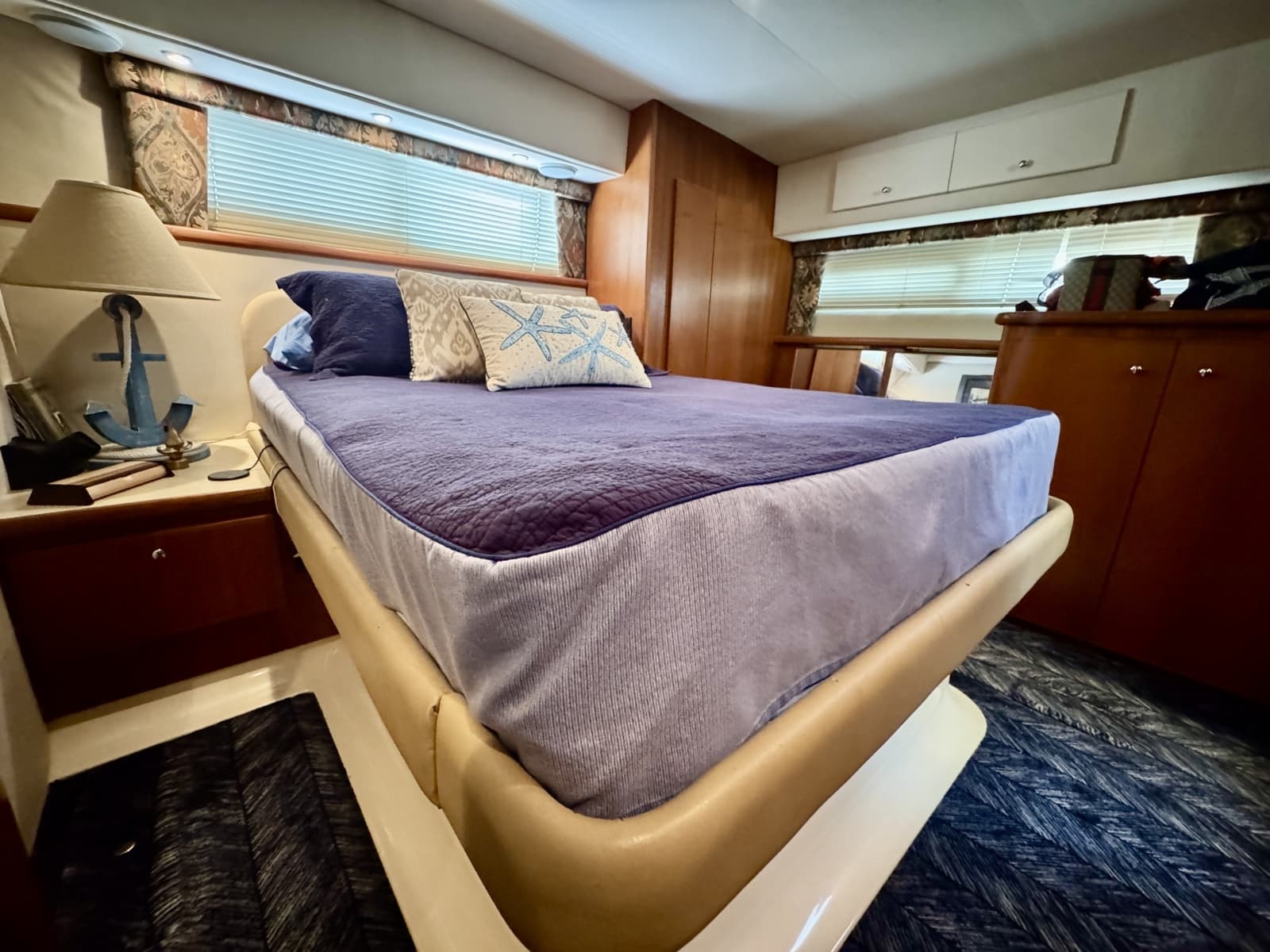 1997 Carver 445 Aft Cabin - Photo 47