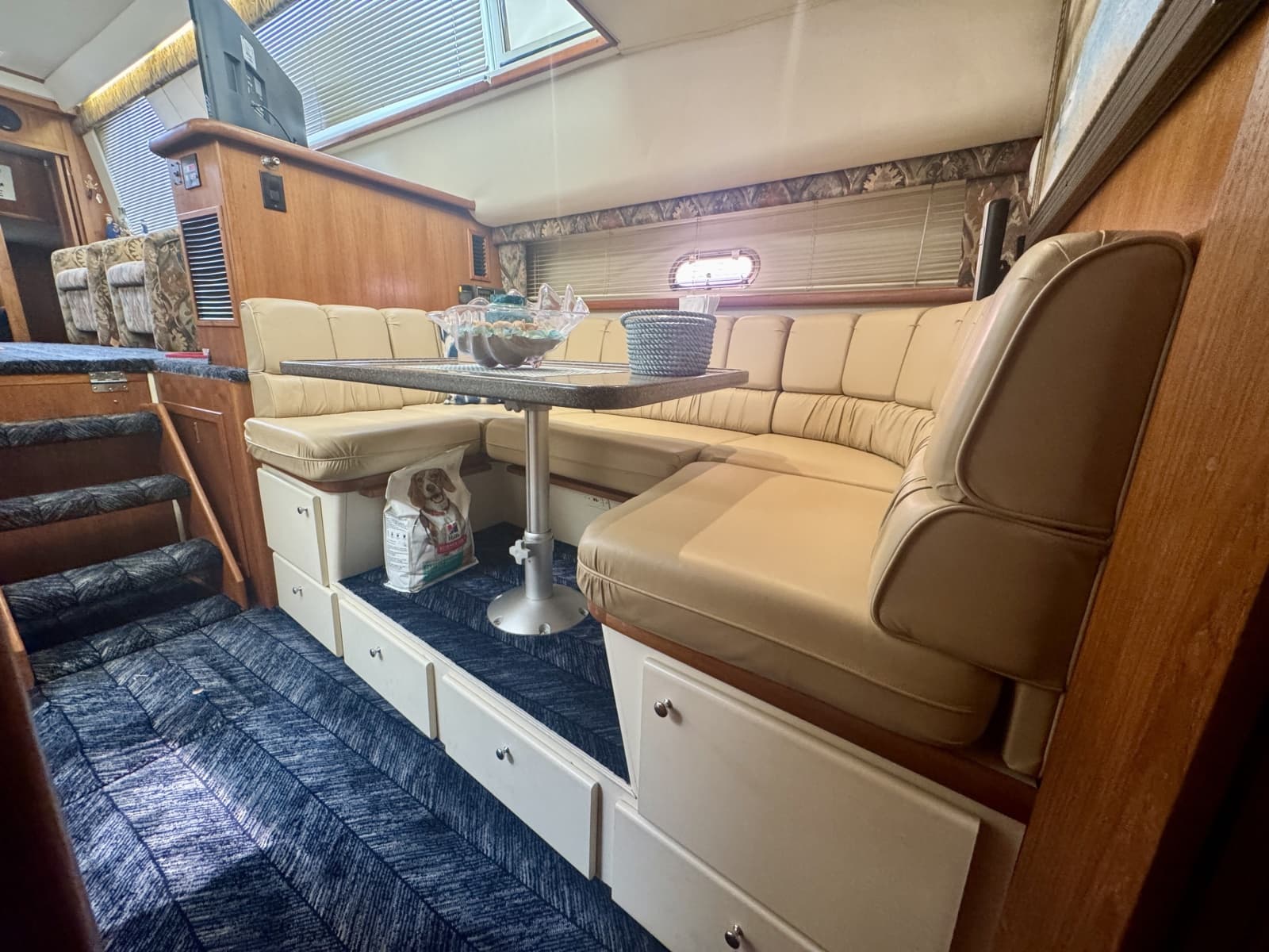 1997 Carver 445 Aft Cabin - Photo 40