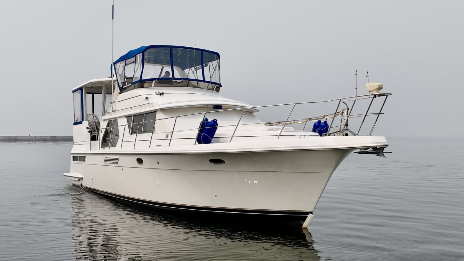 1997 Carver 445 Aft Cabin - Photo 7