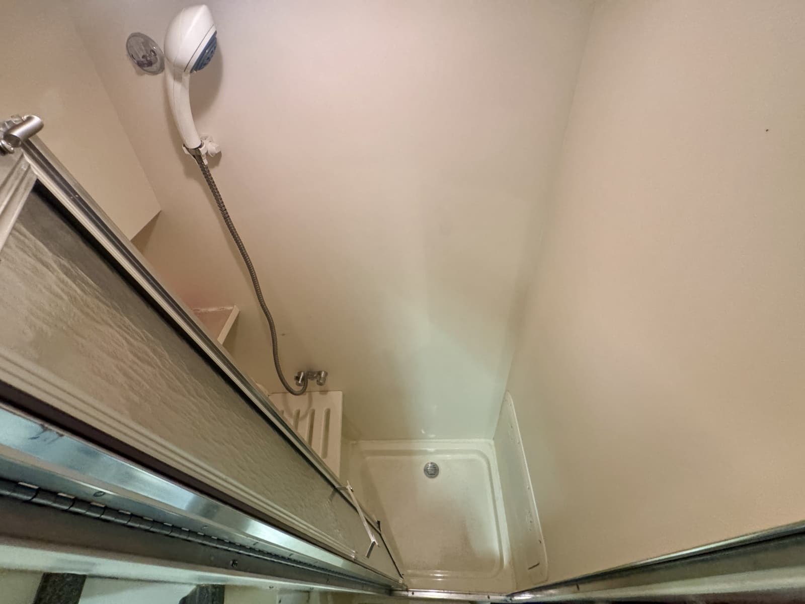 1997 Carver 445 Aft Cabin - Photo 43