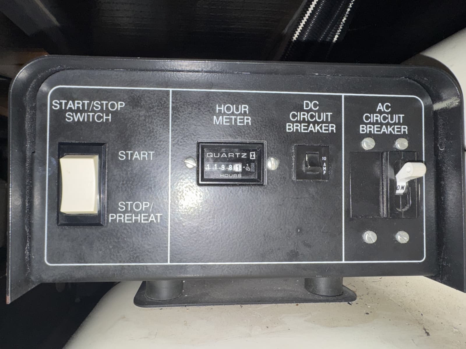 1997 Carver 445 Aft Cabin - Photo 54