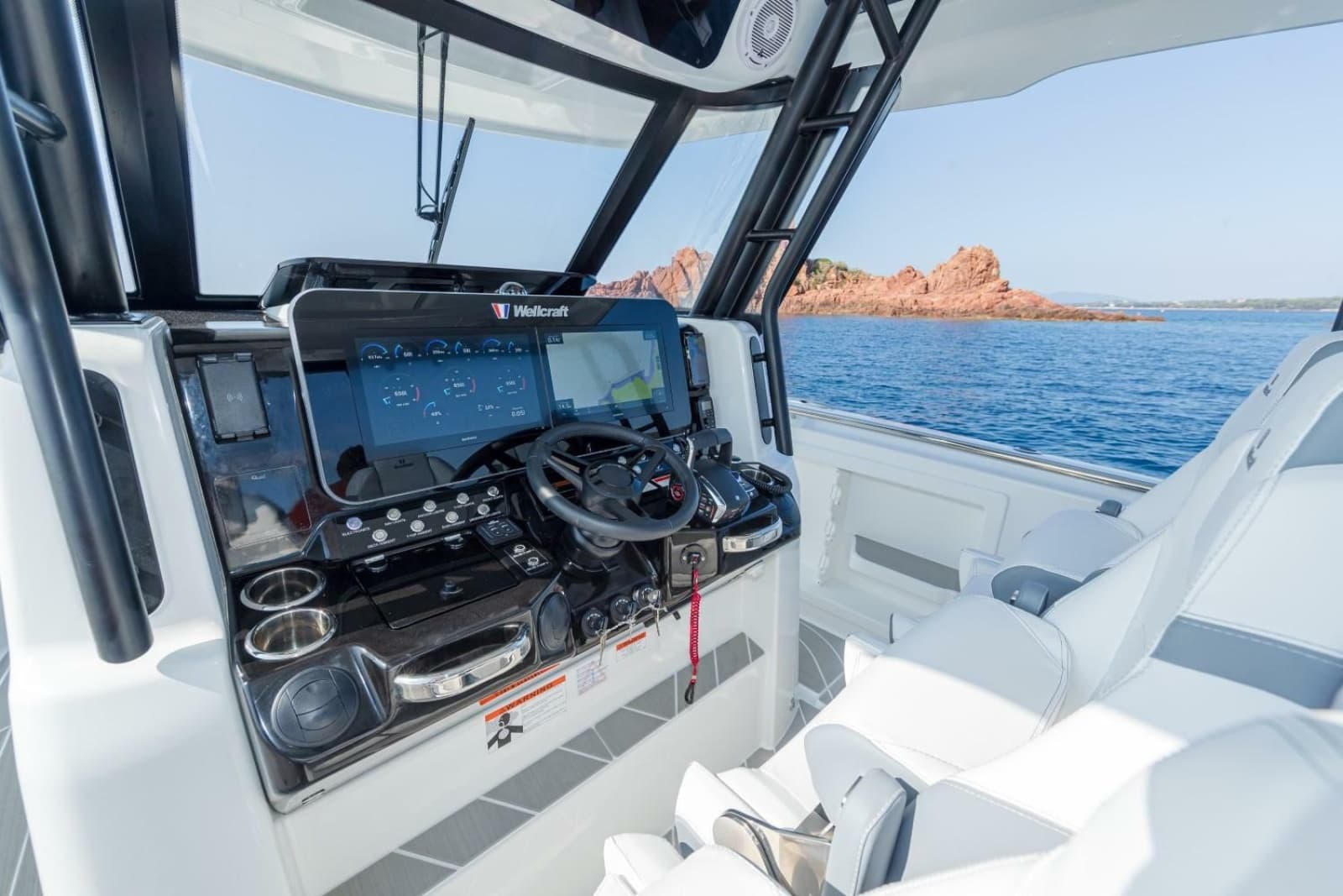 2026 Wellcraft 38 T-Top - Photo 2