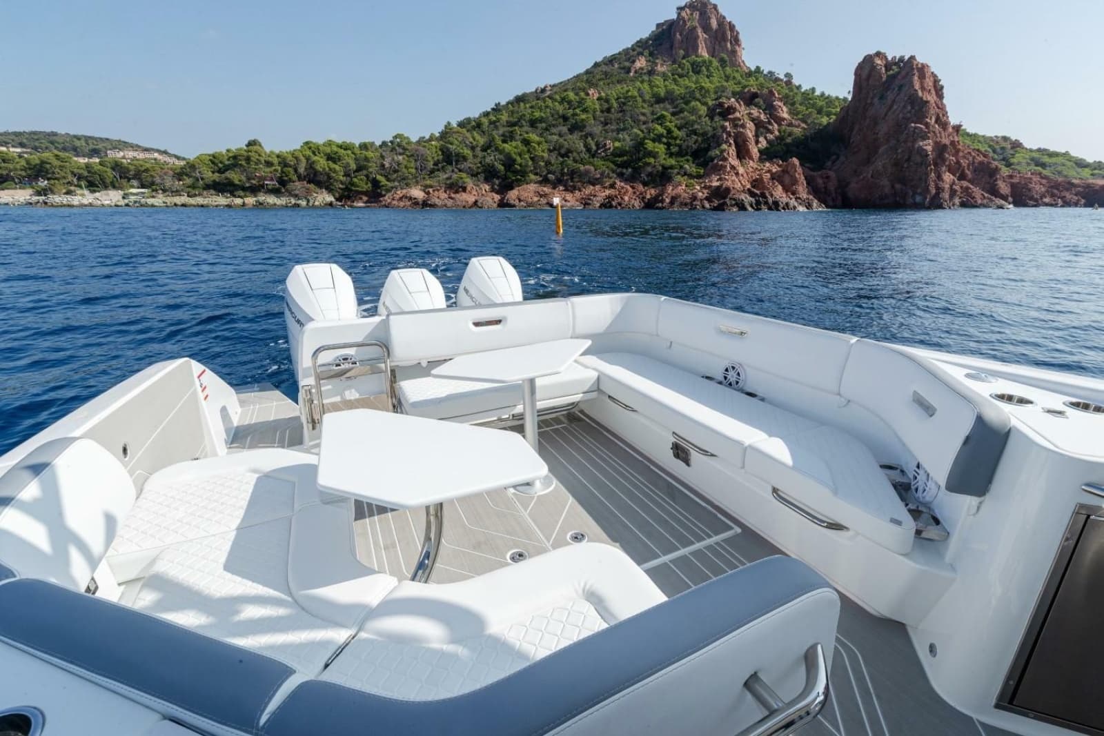 2026 Wellcraft 38 T-Top - Photo 3