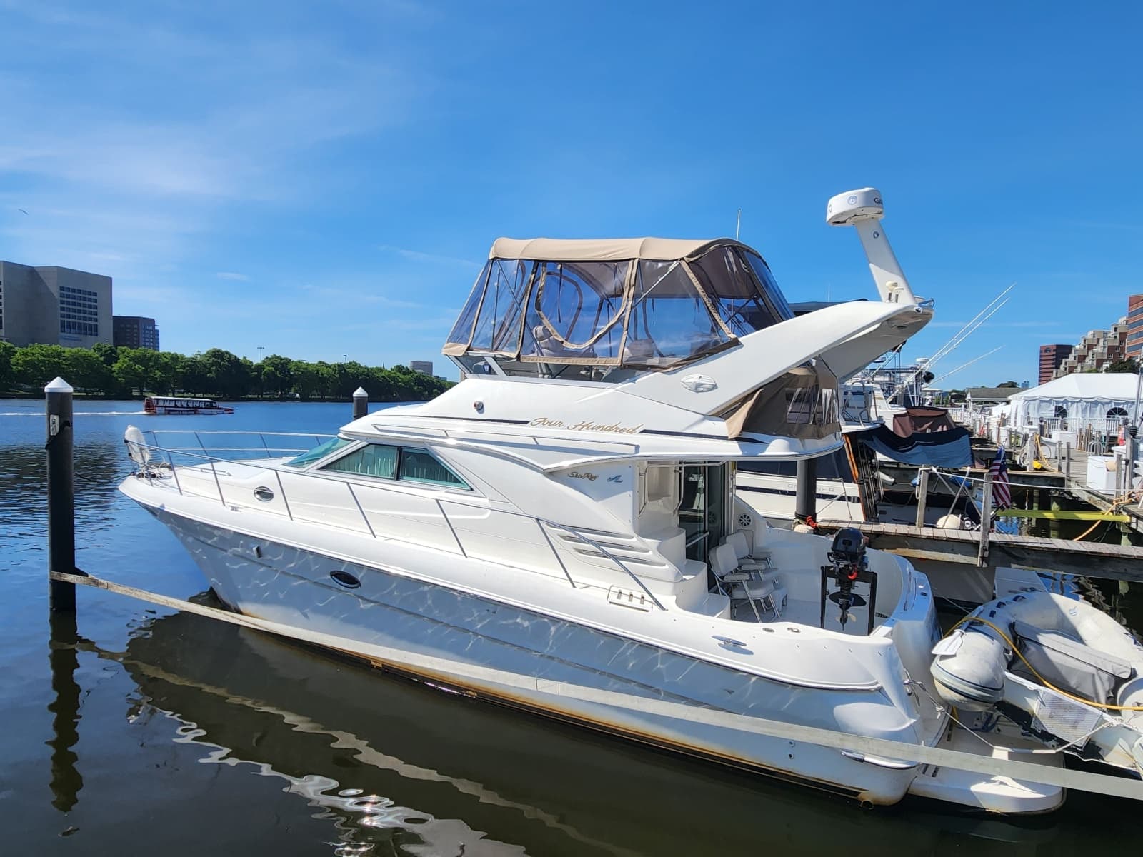 2001 Sea Ray  - Photo 2