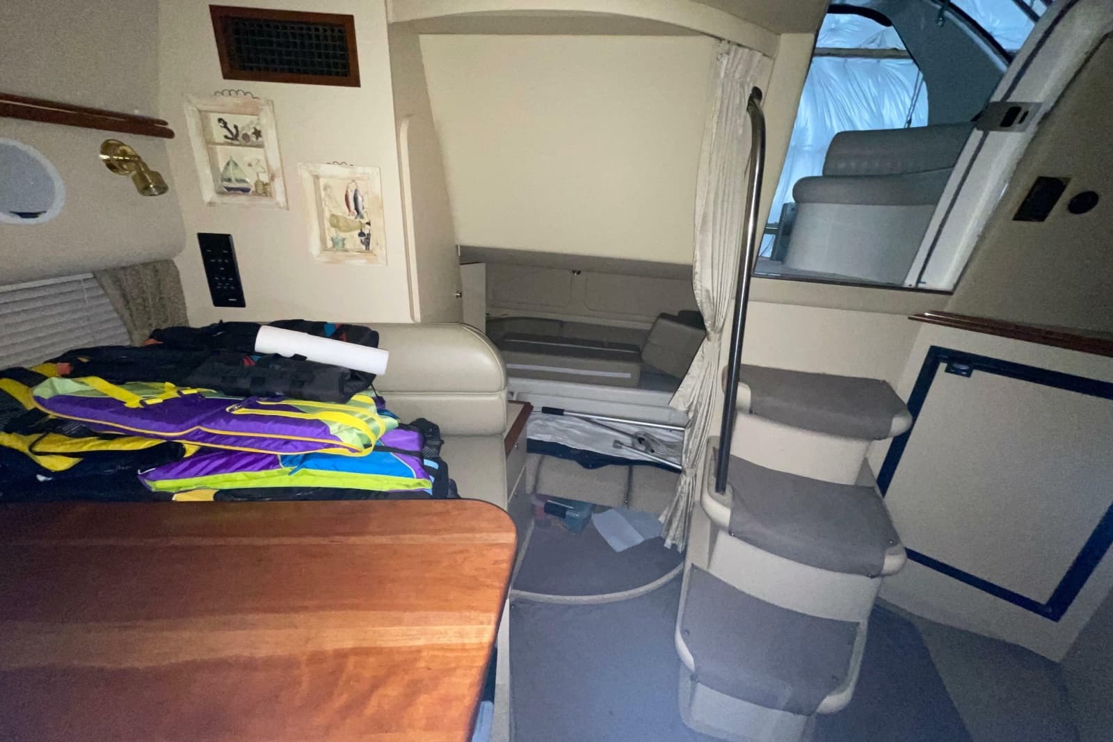 2002 Cruisers Yachts 3372 Express - Photo 44
