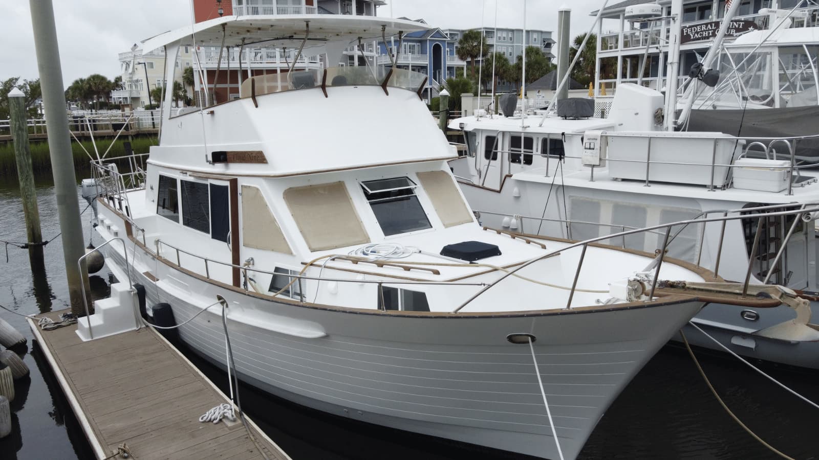 1983 Island Gypsy 44 - Photo 1