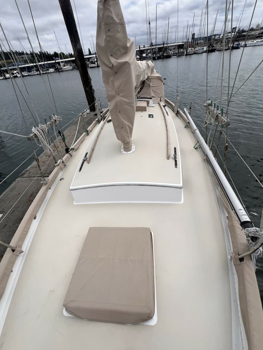 1977 Alajuela Yacht Corp. 38 - Photo 13