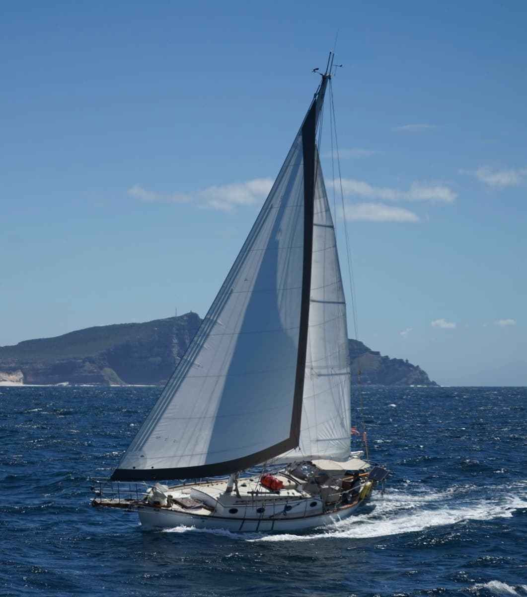 1977 Alajuela Yacht Corp. 38 - Photo 4