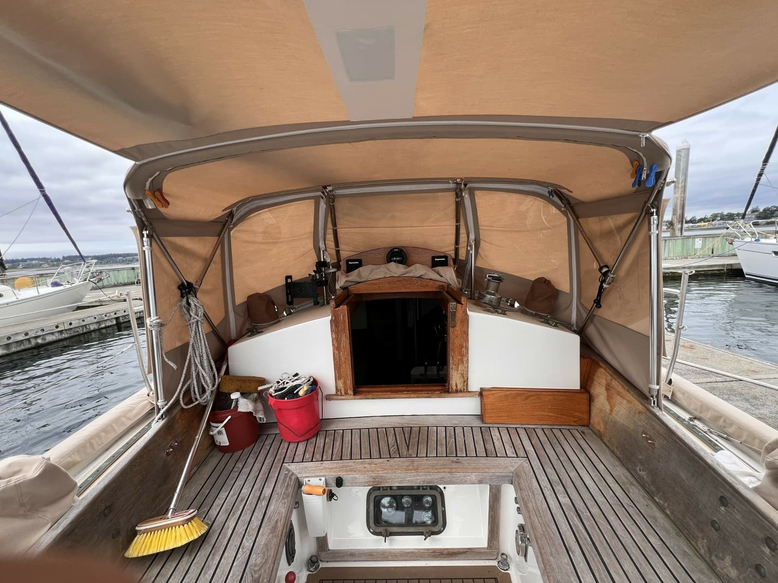 1977 Alajuela Yacht Corp. 38 - Photo 6