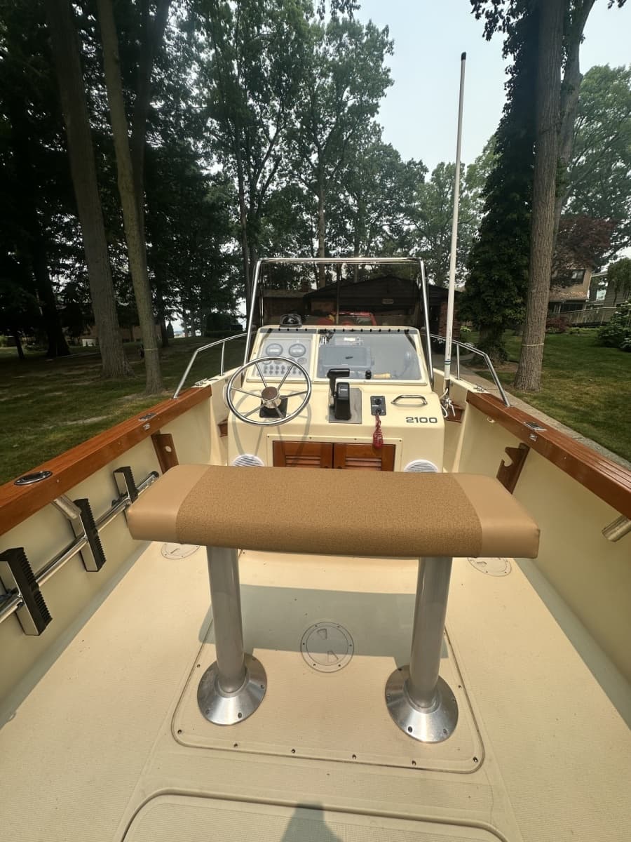 1988 Pursuit  - Photo 15