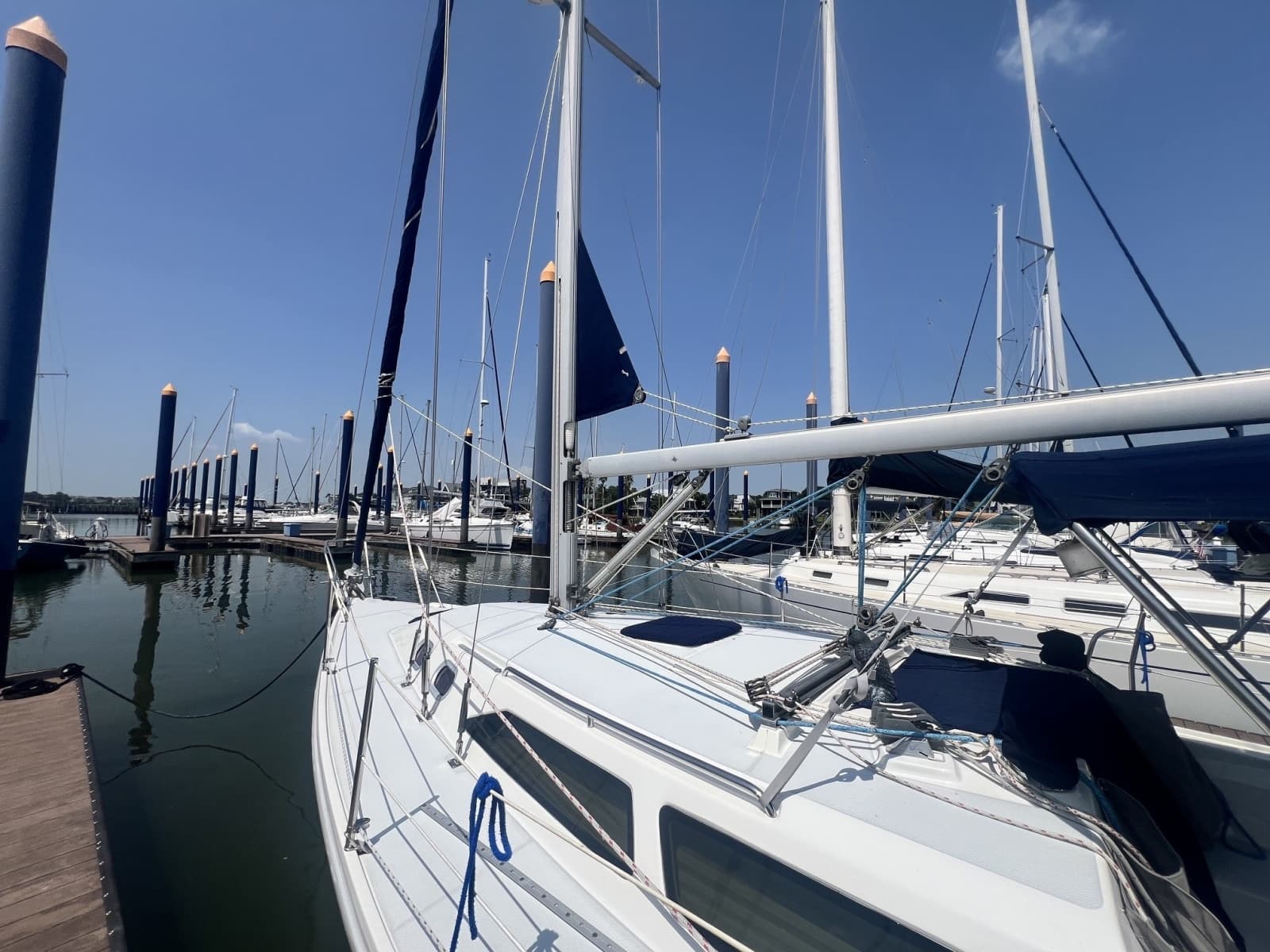 2004 Catalina 320 - Photo 6