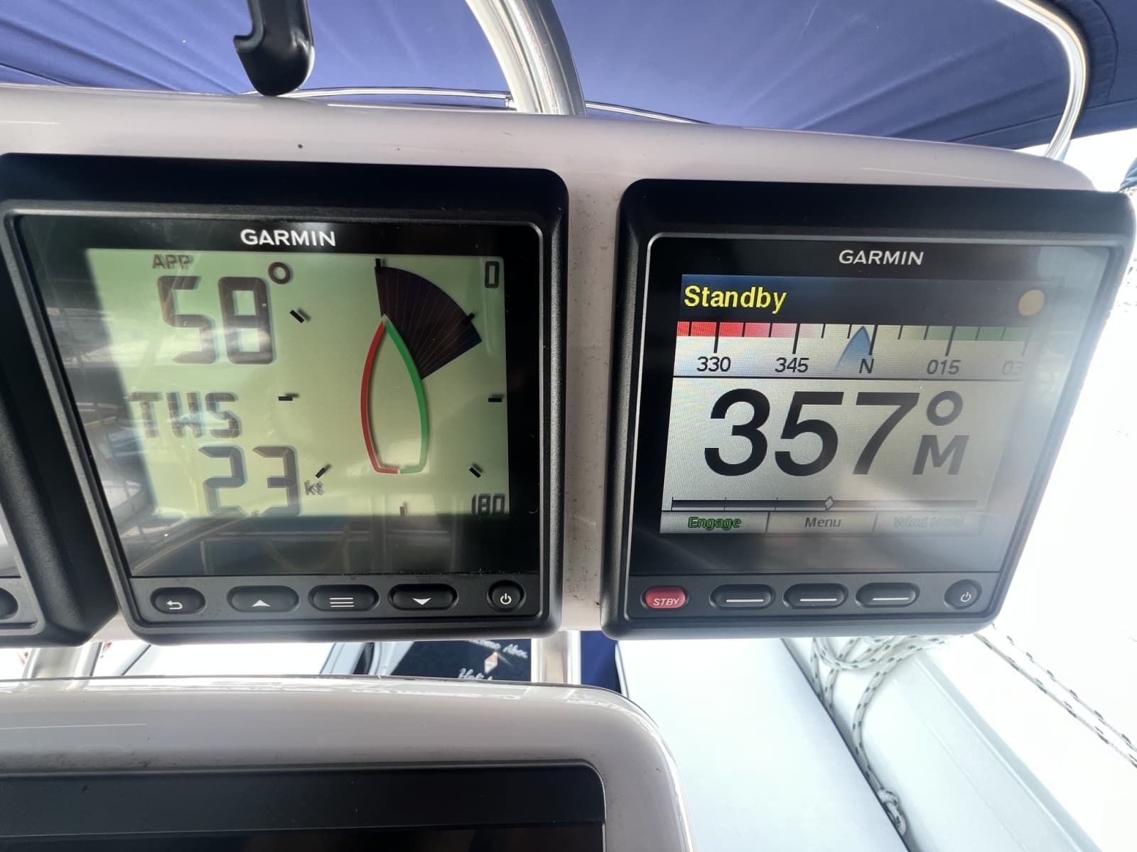 2004 Catalina 320 - Photo 14