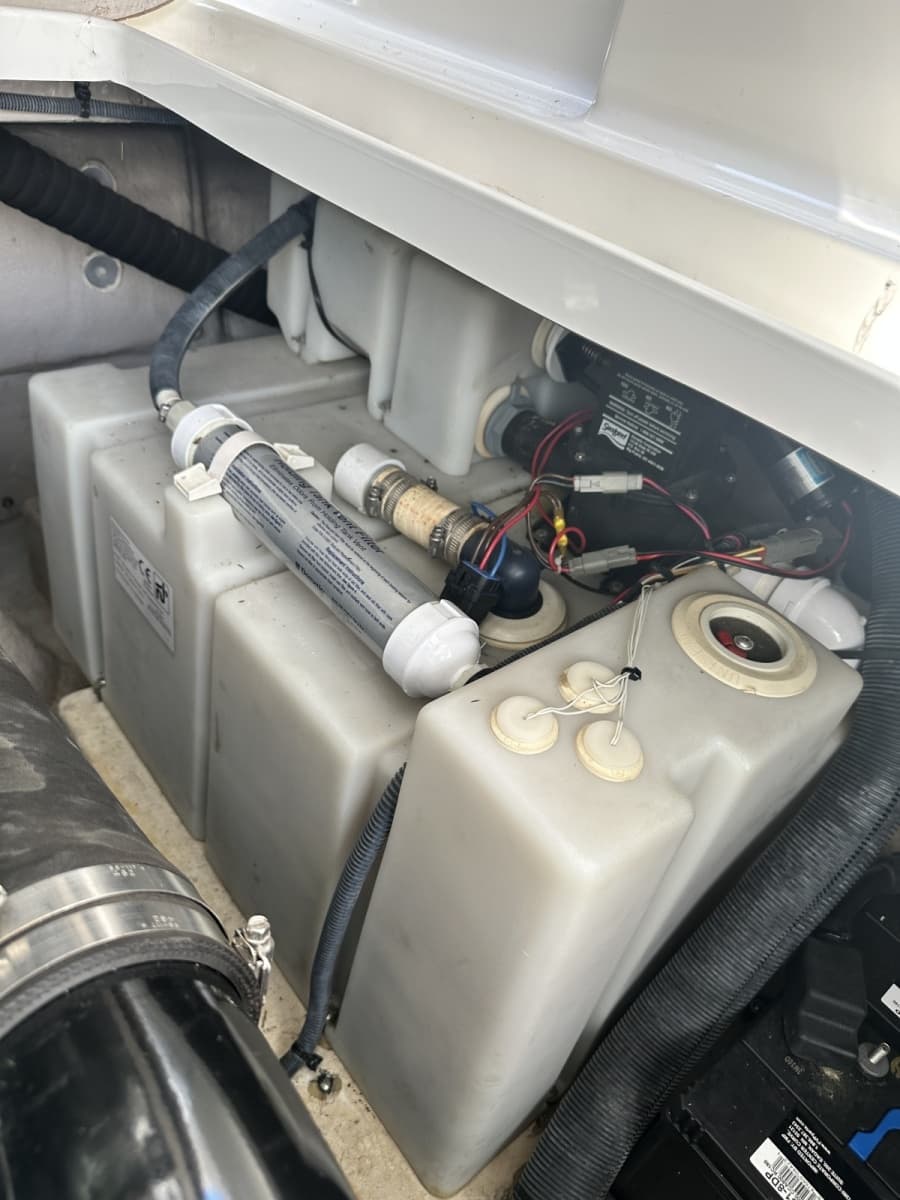 2004 Sea Ray 360 SunDancer - Photo 5