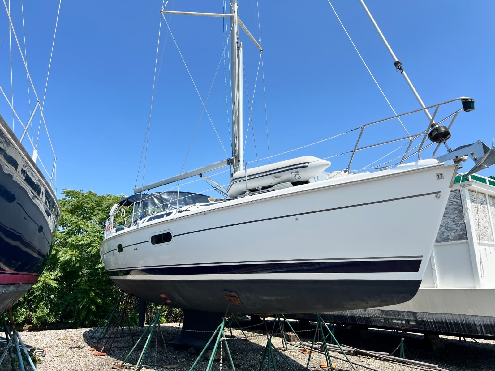 2002 Hunter 410 - Photo 1