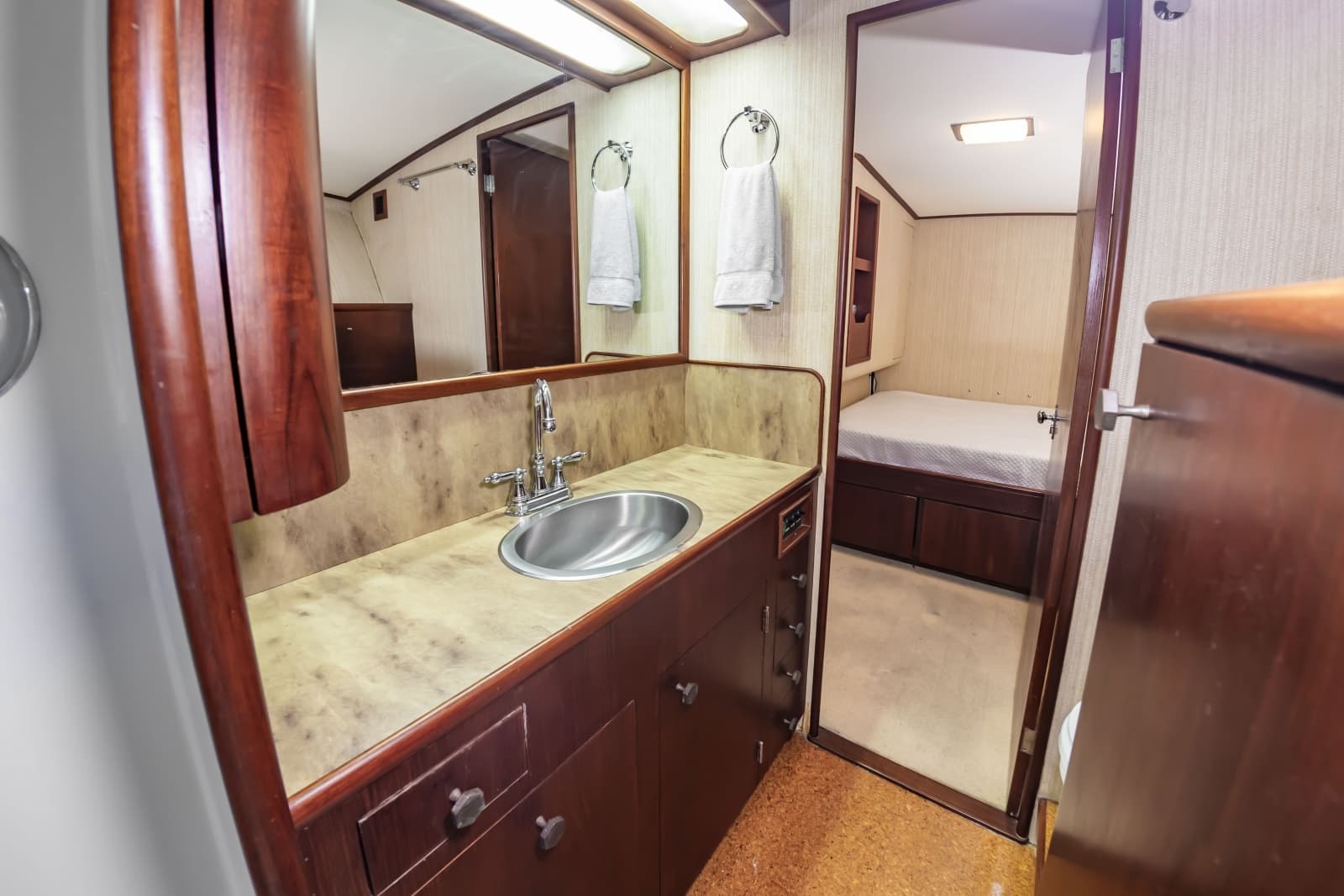 1985 Merritt Sportfish - Photo 60