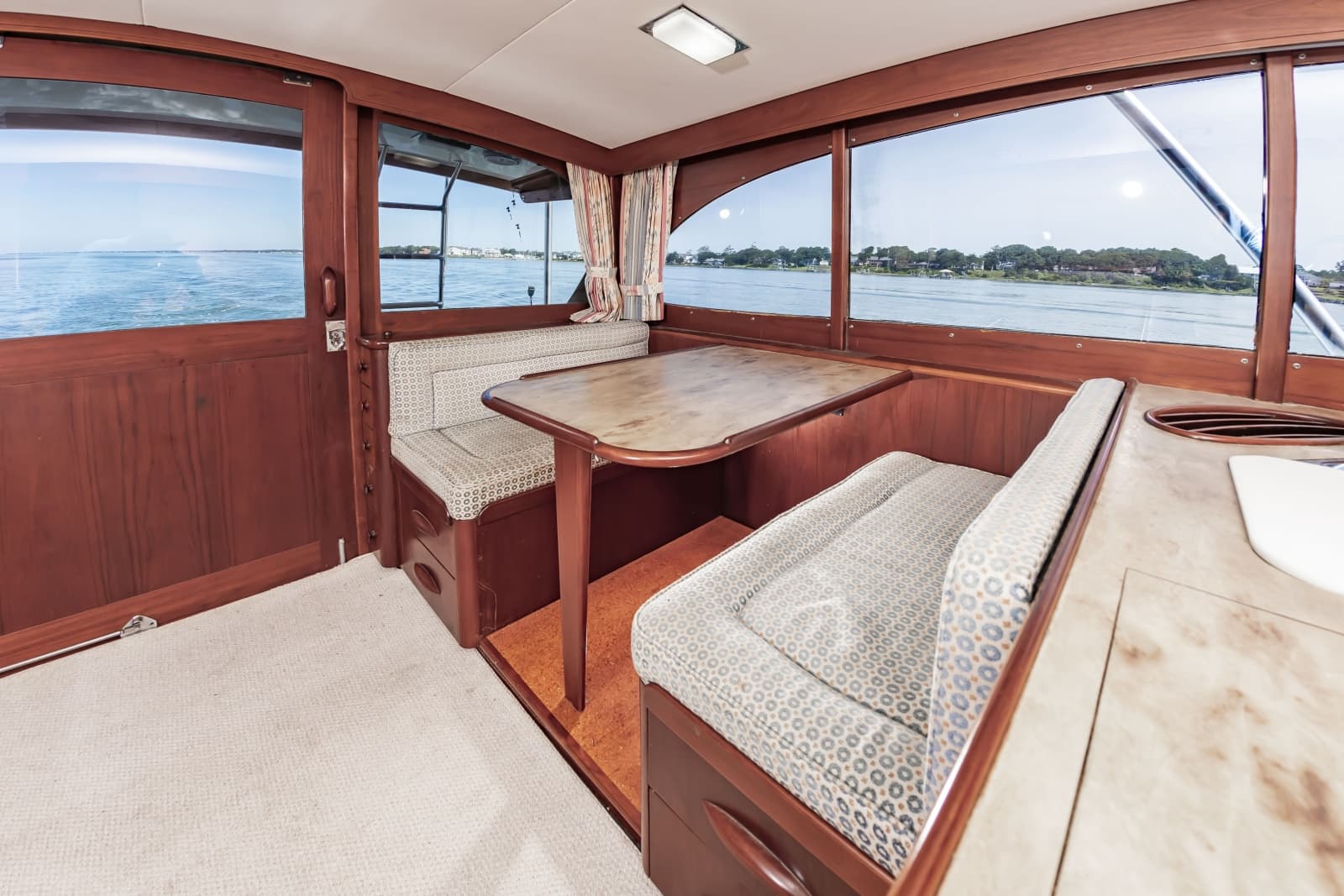 1985 Merritt Sportfish - Photo 44