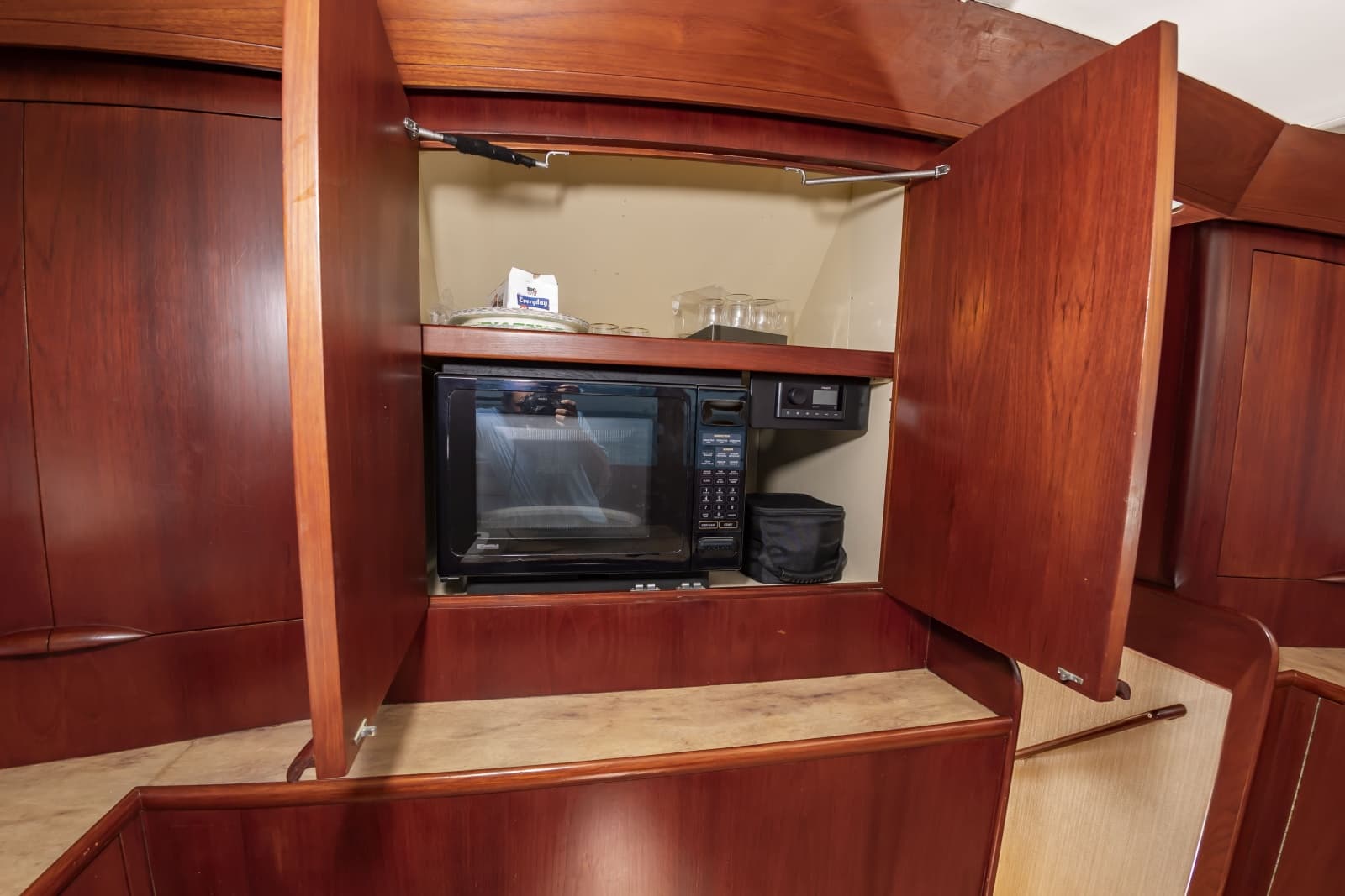1985 Merritt Sportfish - Photo 50
