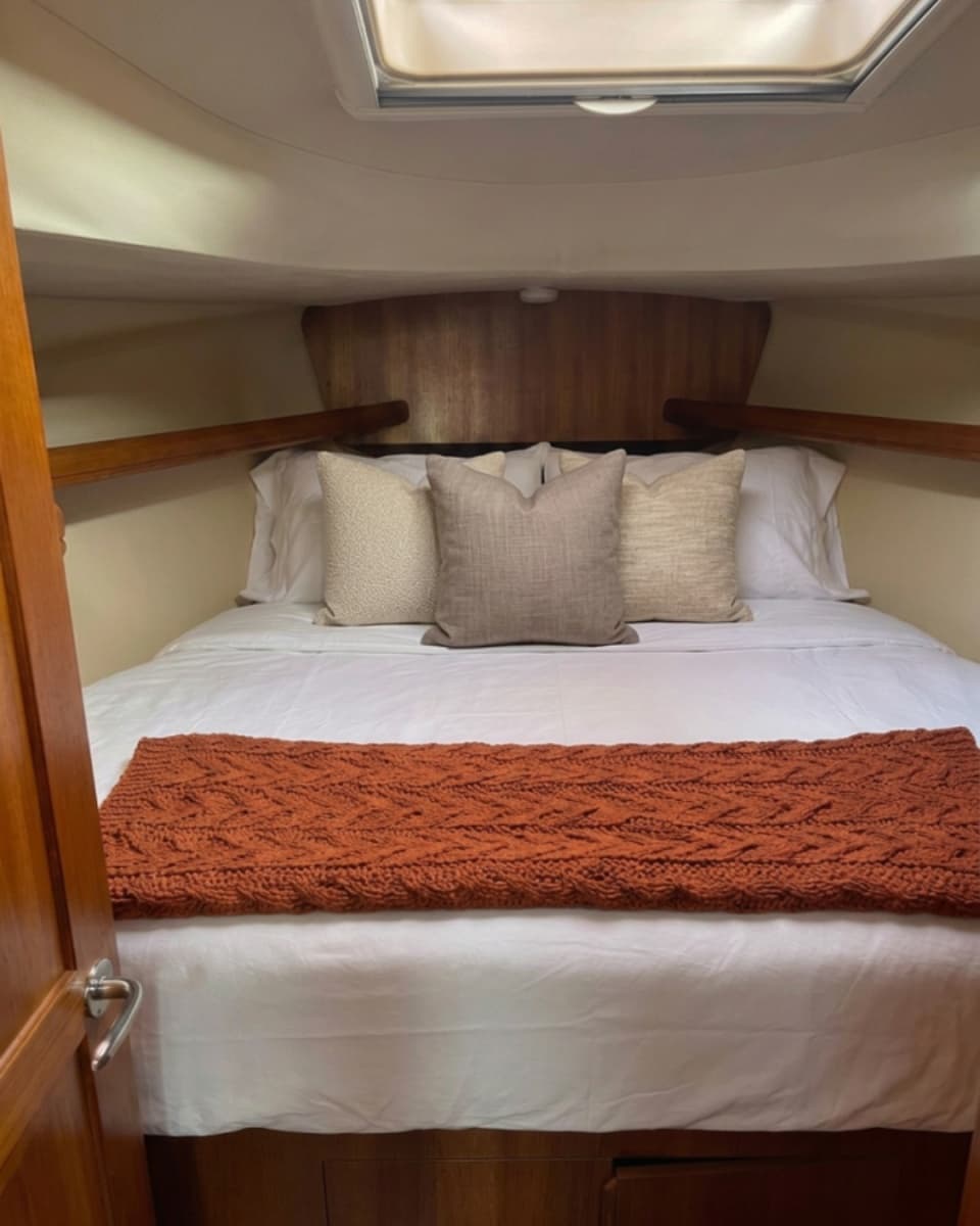 2007 Hunter 38 - Photo 13