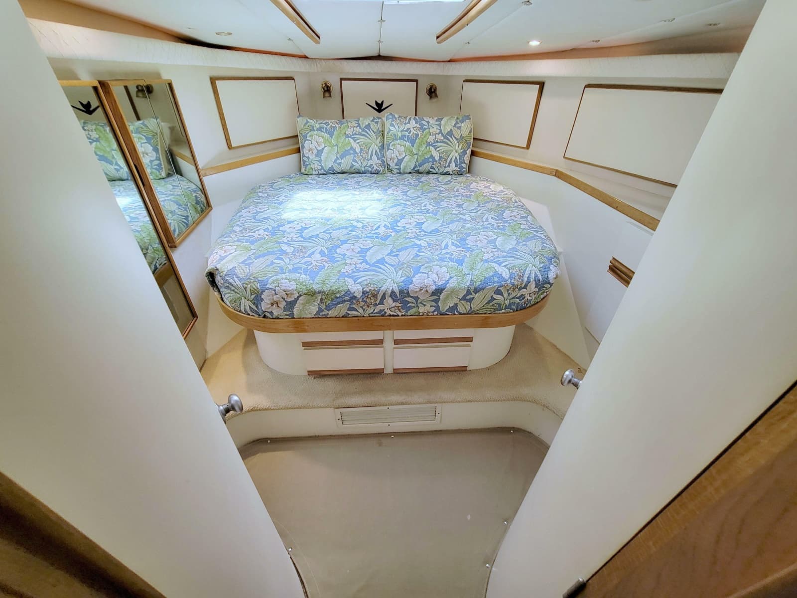 1989 Bertram 50 Convertible - Photo 44