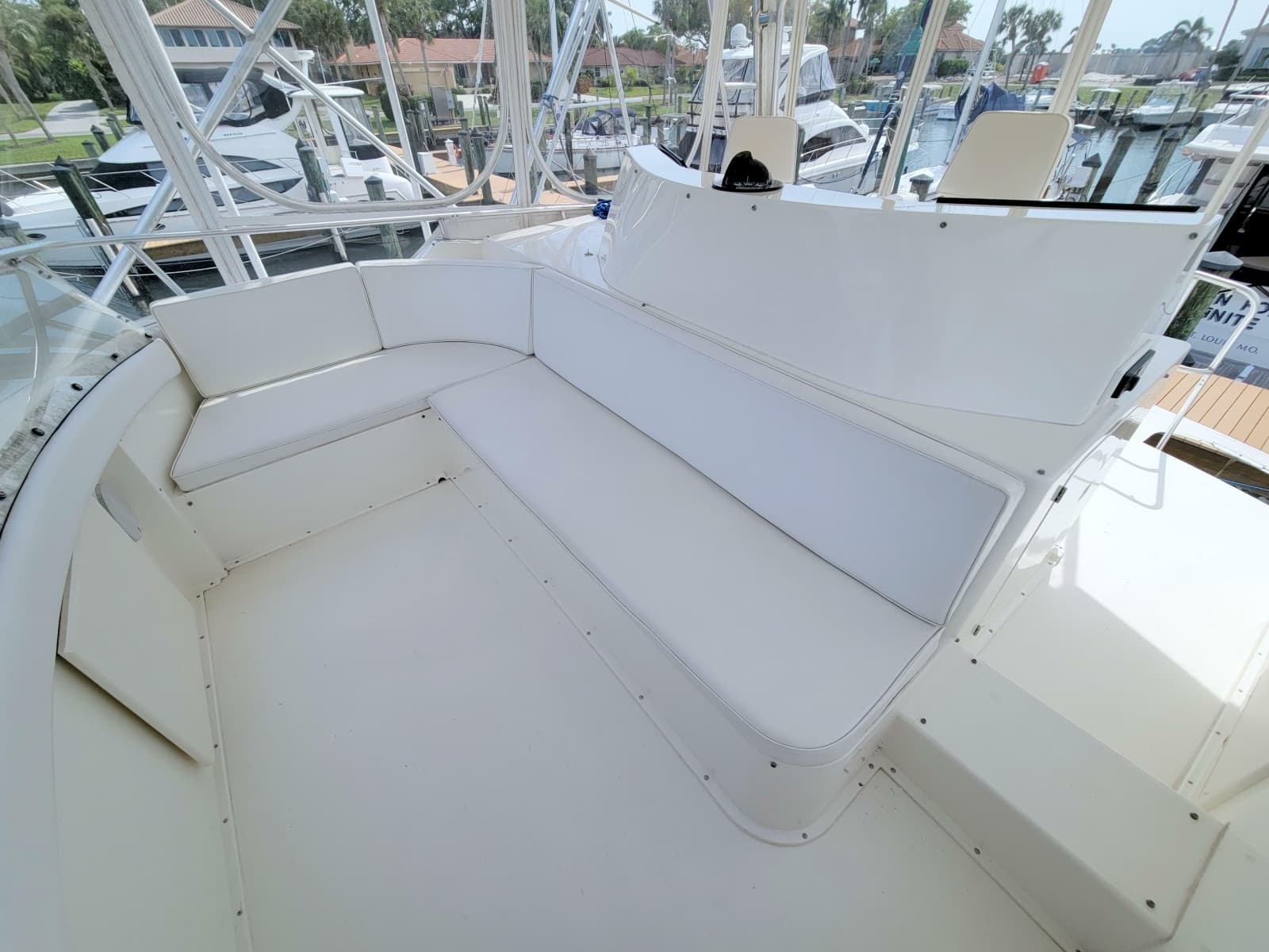 1989 Bertram 50 Convertible - Photo 21