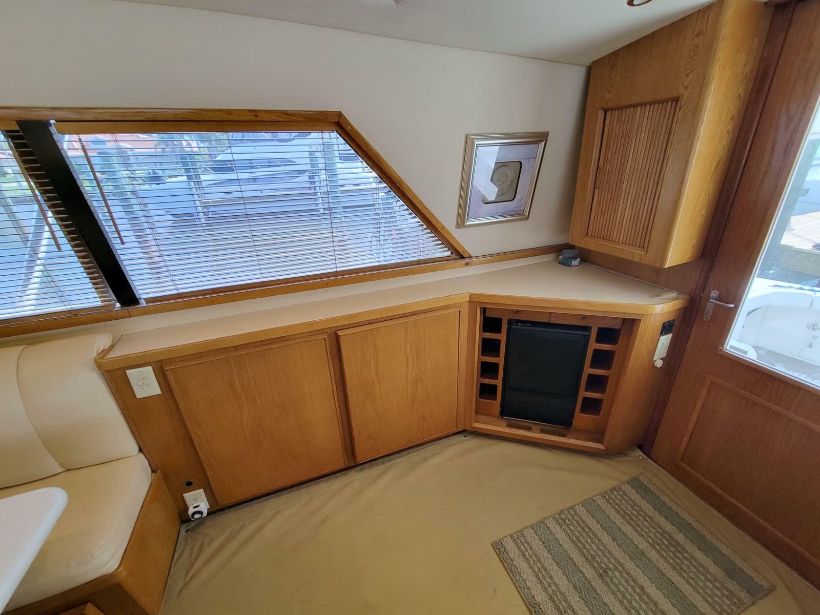 1989 Bertram 50 Convertible - Photo 32