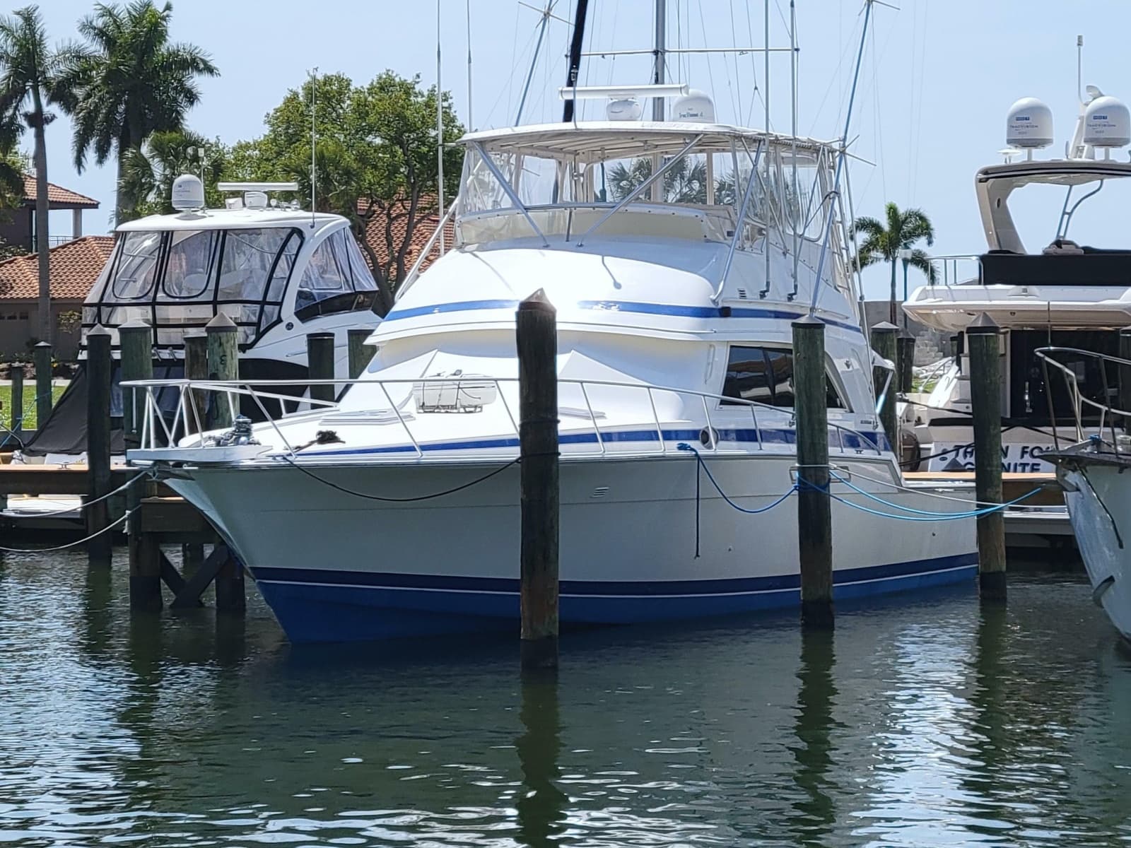1989 Bertram 50 Convertible - Photo 3