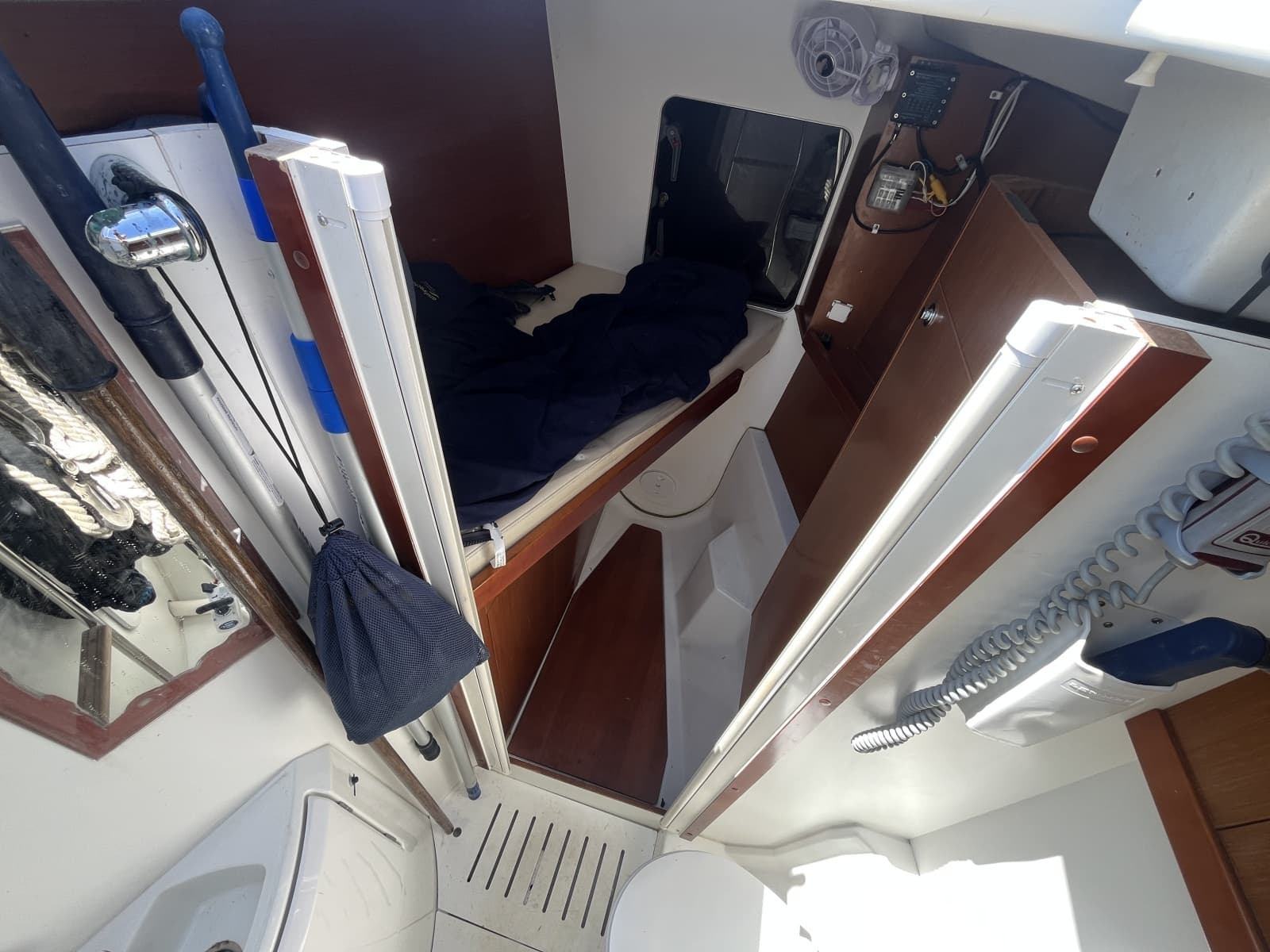 2011 Beneteau Oceanis 54 - Photo 48