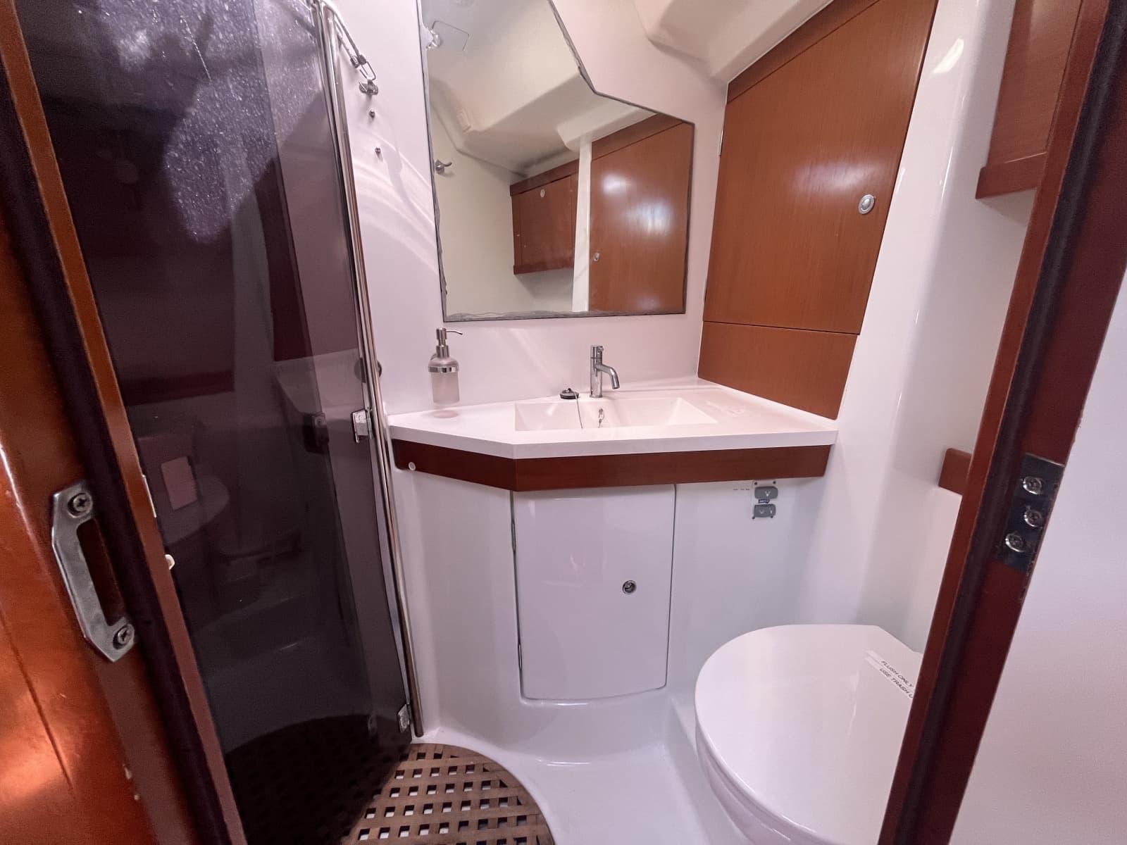 2011 Beneteau Oceanis 54 - Photo 38